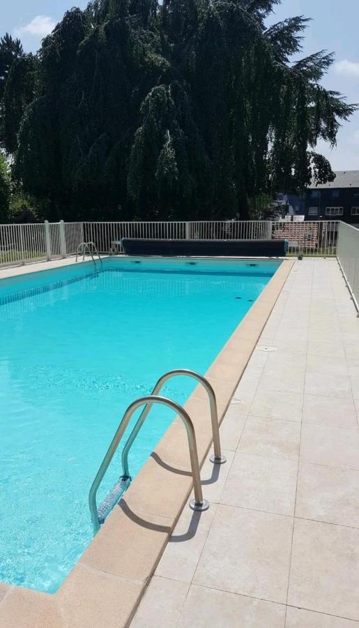 טרוביל-סור-מאר Le Grand Large "Superbe Studio Piscine Chauffee Du 1 Juin Au 15 Septembre" מראה חיצוני תמונה